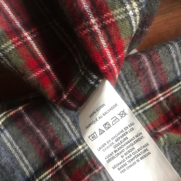 L.L. Bean Slightly Fitted Cotton Plaid Gray Red Flannel Button Down Size L Tall - Picture 7 of 7